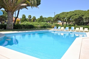 Piscine maison de vacances
