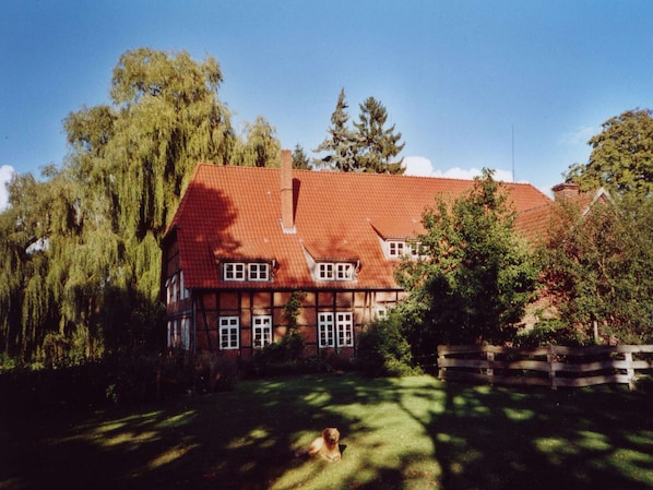 Extérieur maison de vacances [été]