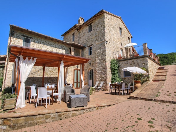 Holiday Home Exterior [summer]