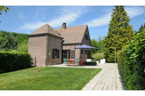 Holiday Home Exterior [summer]