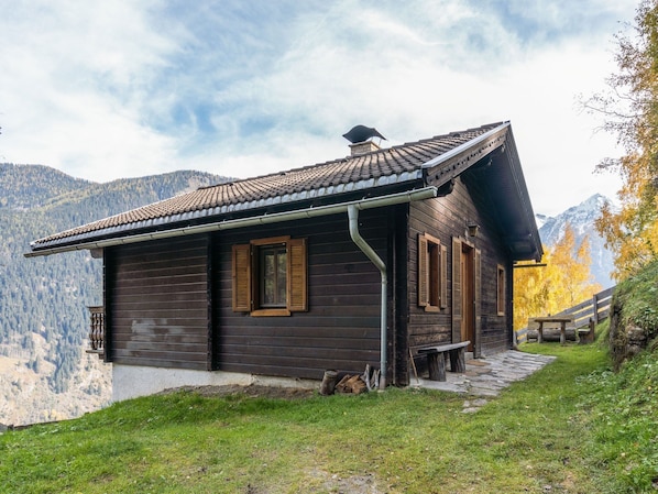 Außenseite Ferienhaus [Sommer]