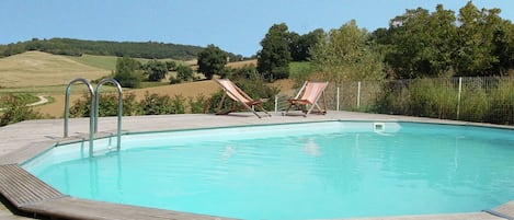 Schwimmbad des Ferienhauses