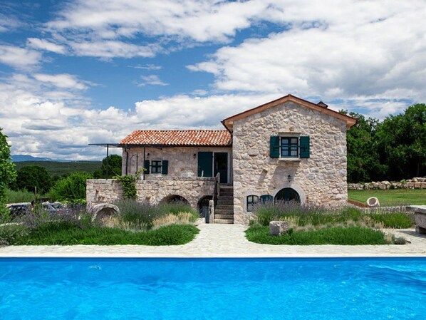 Holiday Home Exterior [summer]