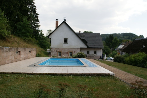 Schwimmbad des Ferienhauses