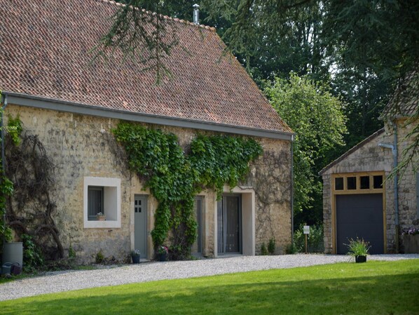 Holiday Home Exterior [summer]