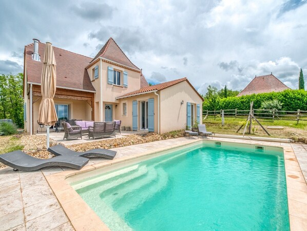 Holiday Home Exterior [summer]