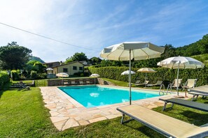 Piscine maison de vacances