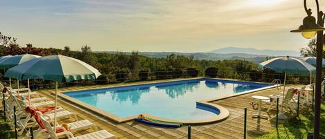 Piscine maison de vacances