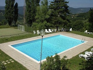 Schwimmbad des Ferienhauses