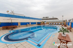 Rooftop pool
