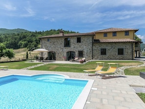 Holiday Home Swimming Pool