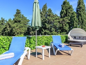 Holiday Home Swimming Pool