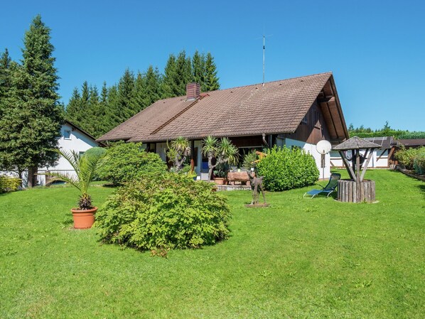 Holiday Home Exterior [summer]