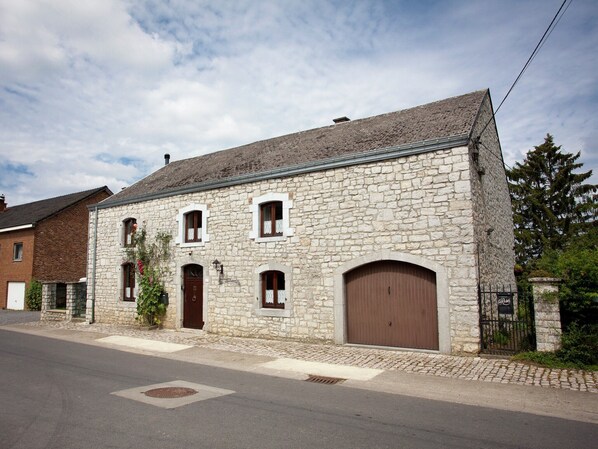 Extérieur maison de vacances [été]