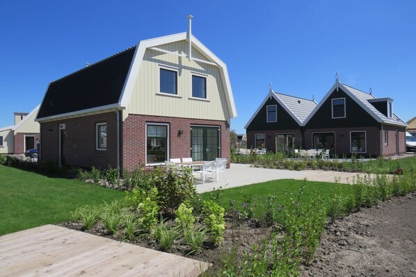Holiday Home Exterior [summer]