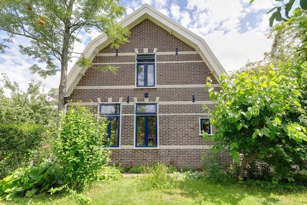 Holiday Home Exterior [summer]