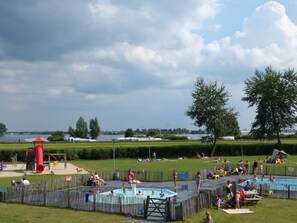 Piscine maison de vacances