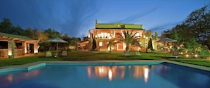 Extérieur maison de vacances [été]