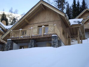 Holiday Home Exterior [winter]