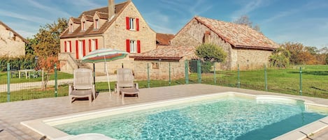 Piscine maison de vacances