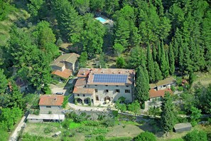 Außenseite Ferienhaus [Sommer]
