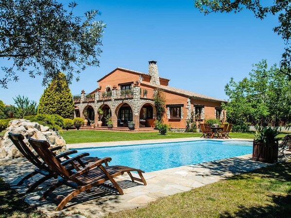 Holiday Home Exterior [summer]