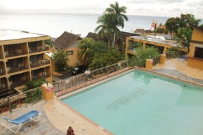 Rooftop pool
