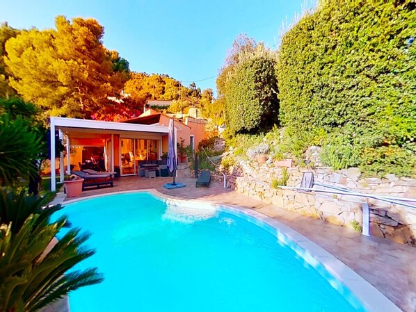 Holiday Home Swimming Pool