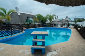 Utomhuspool