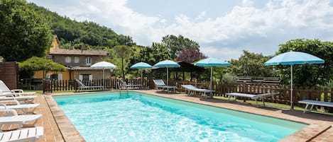 Piscine maison de vacances