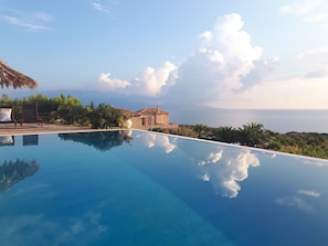 Private pool