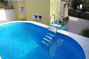 Holiday Home Swimming Pool