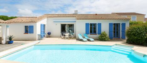 Holiday Home Swimming Pool