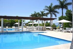 Piscina all'aperto