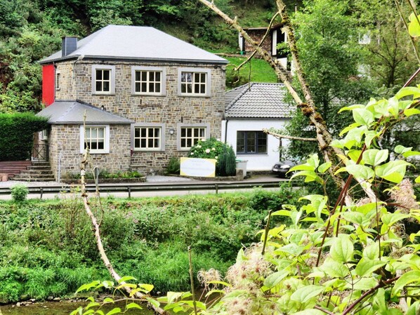 Extérieur maison de vacances [été]