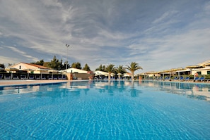 Utomhuspool