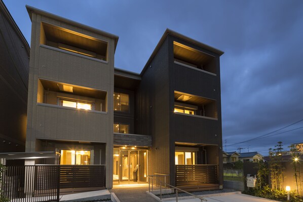 Front of property - evening/night
