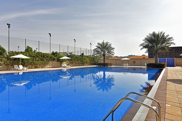 Utomhuspool