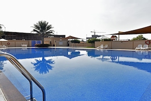 Utomhuspool