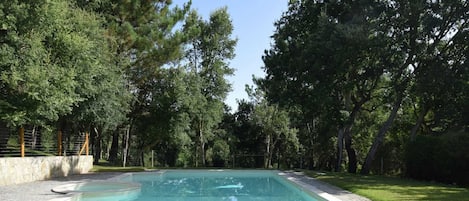 Piscina casa vacanze