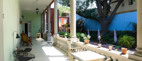 Extérieur