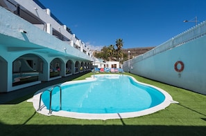 Utomhuspool