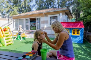 Children's play area - outdoor