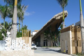 Ingresso della struttura