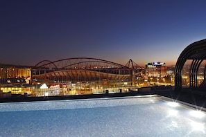 Rooftop pool