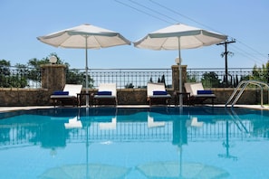 Utomhuspool