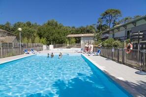 Utomhuspool
