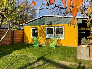 Außenseite Ferienhaus [Sommer]