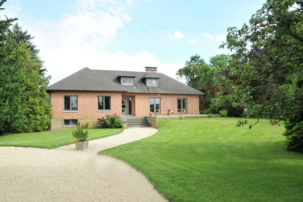 Holiday Home Exterior [summer]