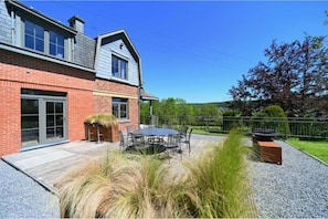 Terrasse / Balkon